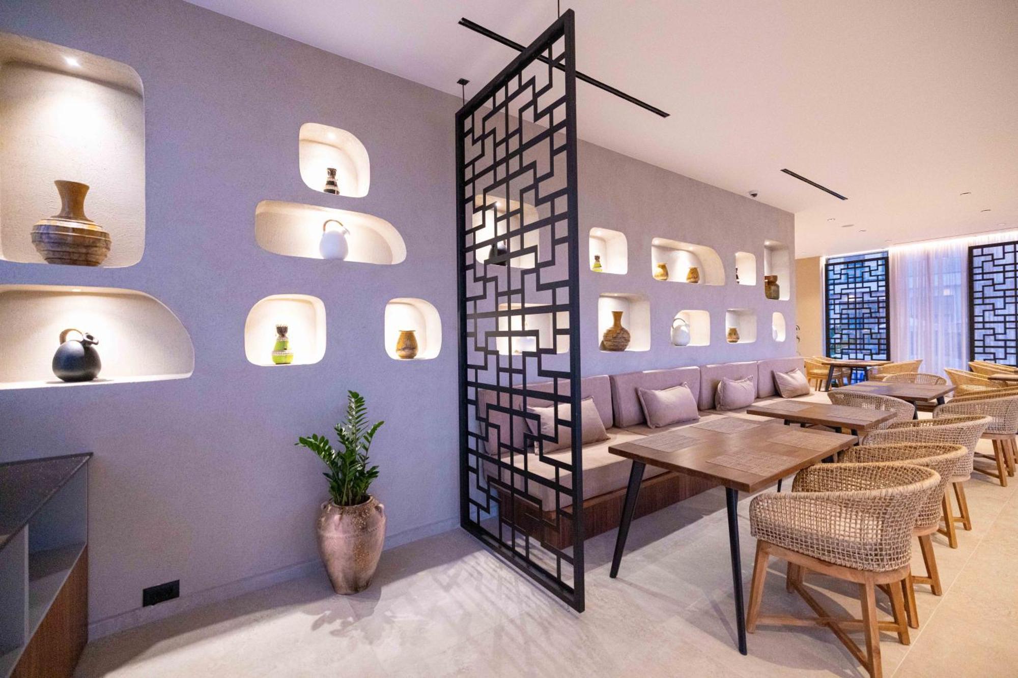 Tris3 Hotel Radhime Bagian luar foto